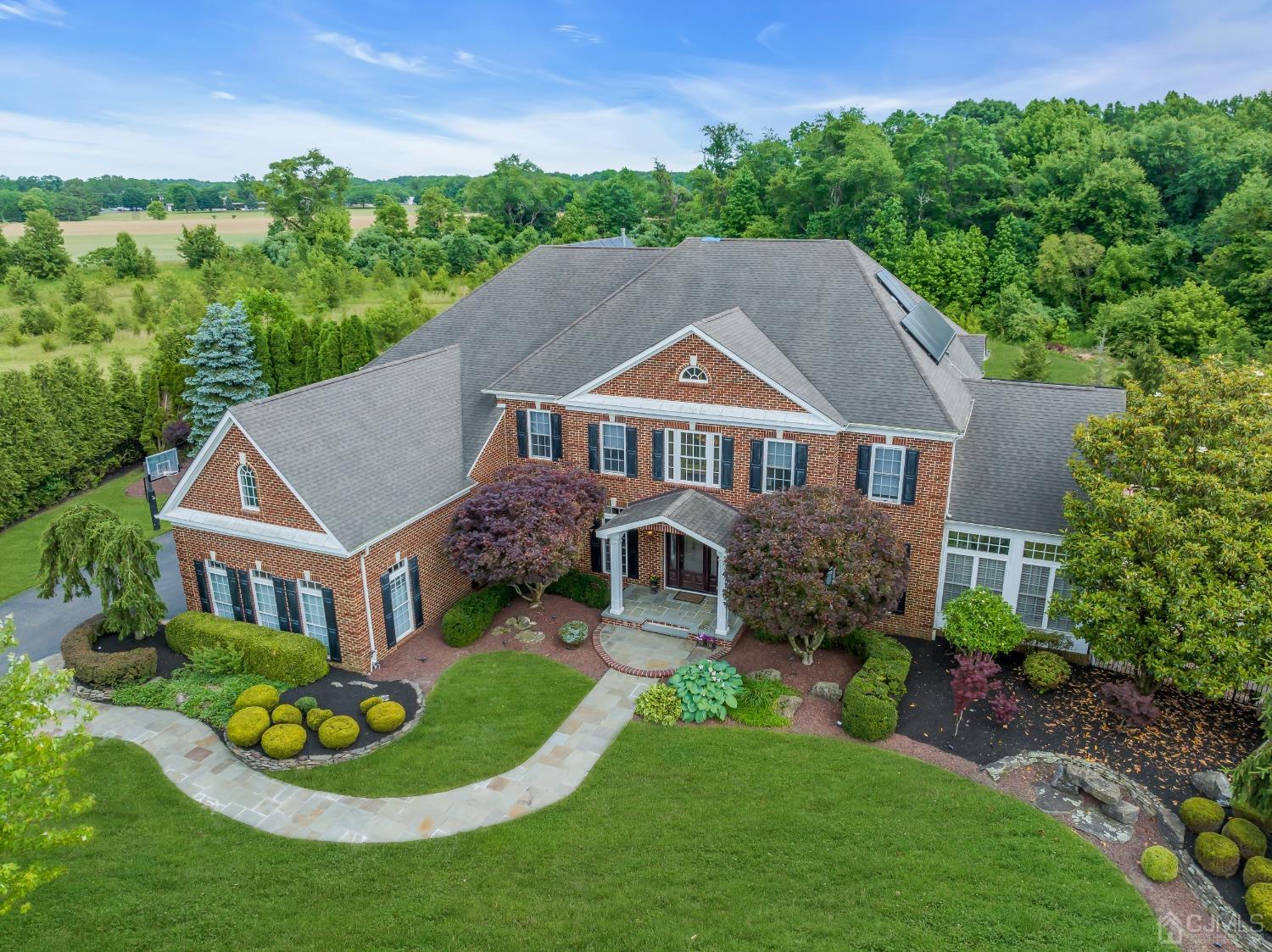 26 Nicole Court Freehold Twp NJ 07728