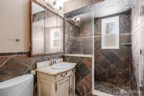 325 Colonia Boulevard Colonia NJ 07067
