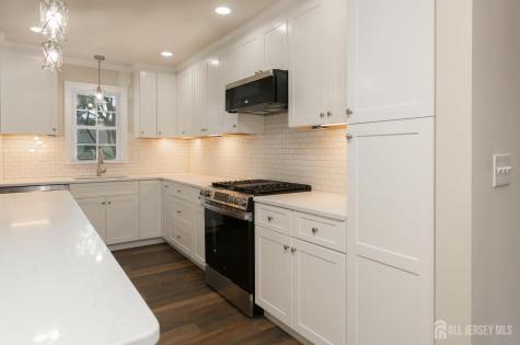 15 Bradley Drive Edison NJ 08817