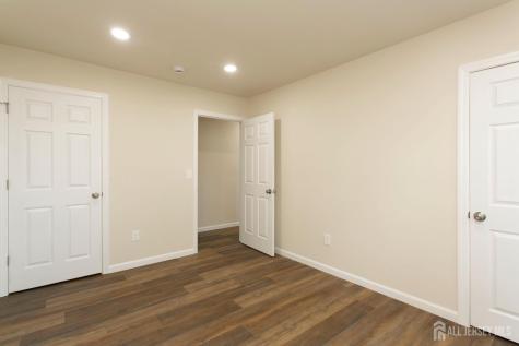 15 Bradley Drive Edison NJ 08817