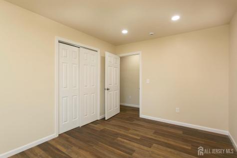 15 Bradley Drive Edison NJ 08817