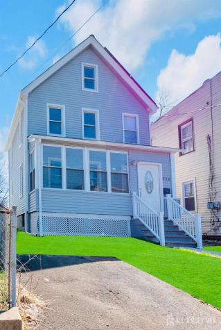 829 S 2nd Street S Plainfield NJ 07063