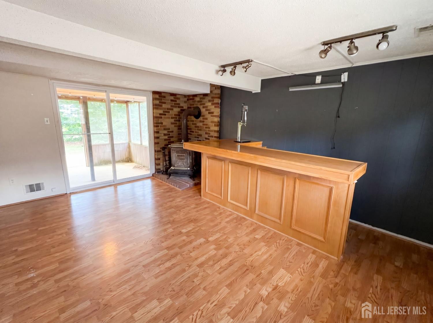 24 Hogan Court Little Egg Harbor NJ 08087