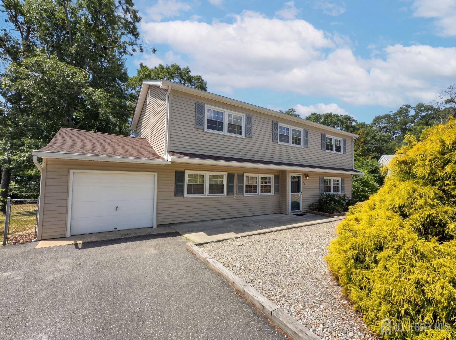 24 Hogan Court Little Egg Harbor NJ 08087