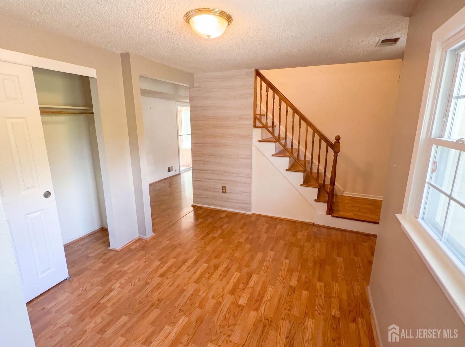 24 Hogan Court Little Egg Harbor NJ 08087