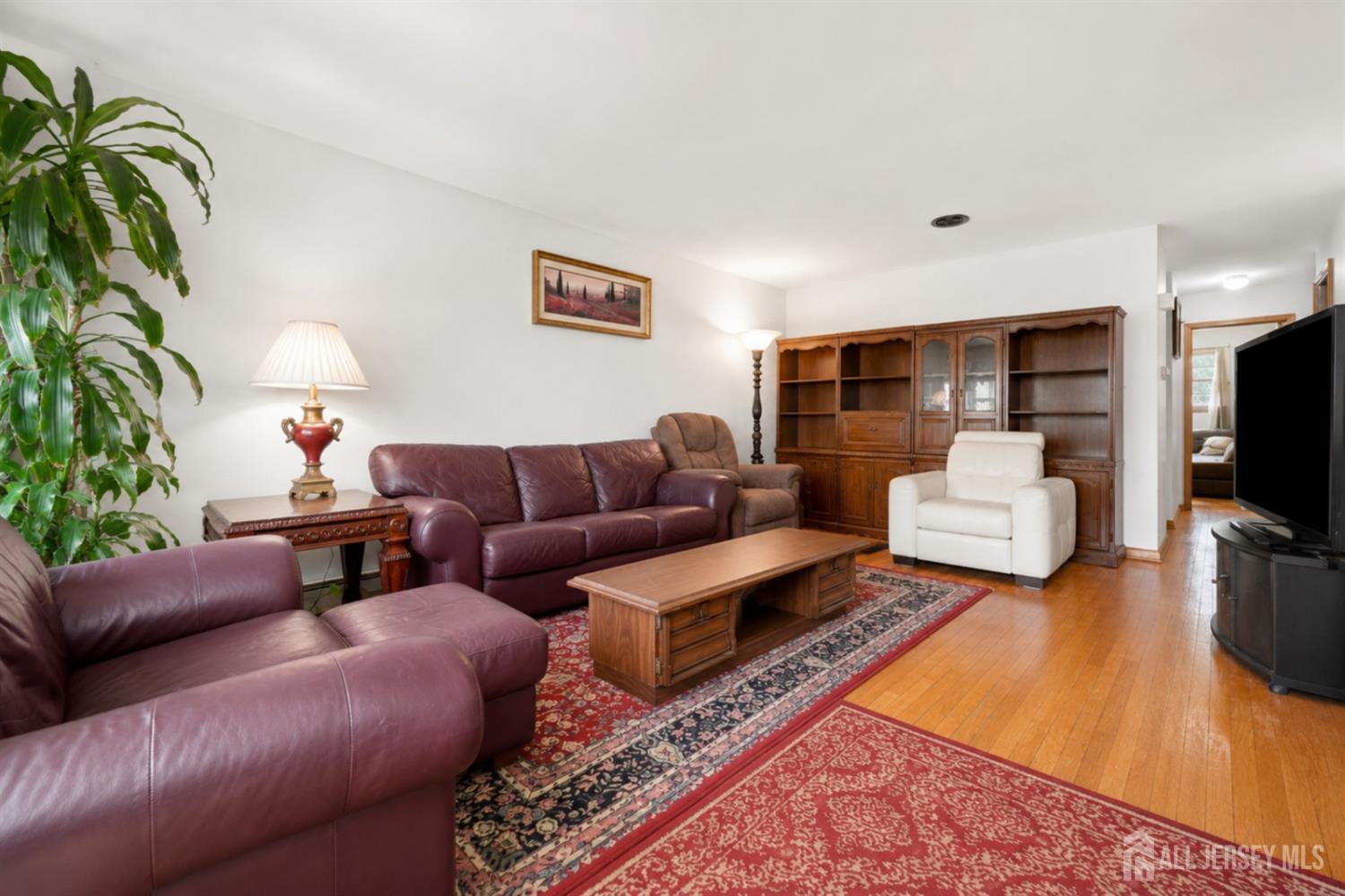 2 Carlton Street Carteret NJ 07008