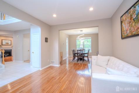 23 Huntley Way Bridgewater NJ 08807