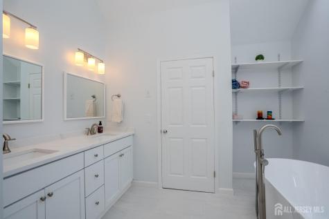 23 Huntley Way Bridgewater NJ 08807