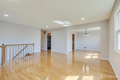76 Pleasant Avenue Iselin NJ 08830