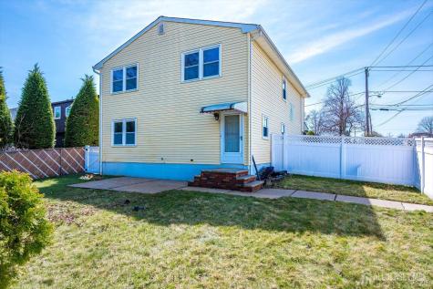 76 Pleasant Avenue Iselin NJ 08830