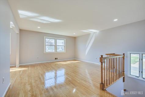 76 Pleasant Avenue Iselin NJ 08830