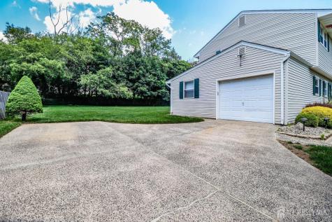 5 Overhill Road East Brunswick NJ 08816