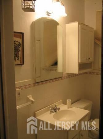 15 Dix Street New Brunswick NJ 08901
