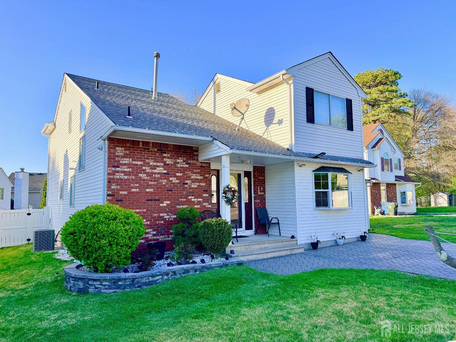 6 Amara Court Old Bridge NJ 08857