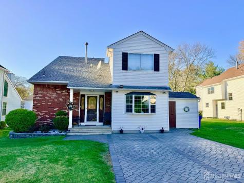 6 Amara Court Old Bridge NJ 08857
