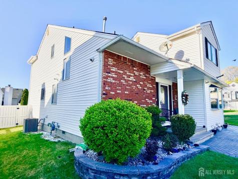 6 Amara Court Old Bridge NJ 08857