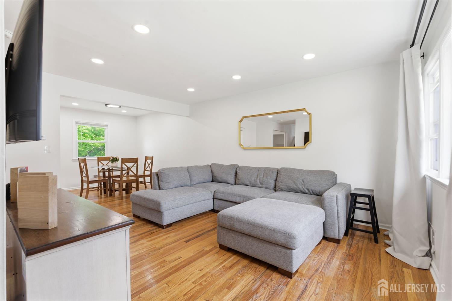 218 Schillaci Lane South Plainfield NJ 070