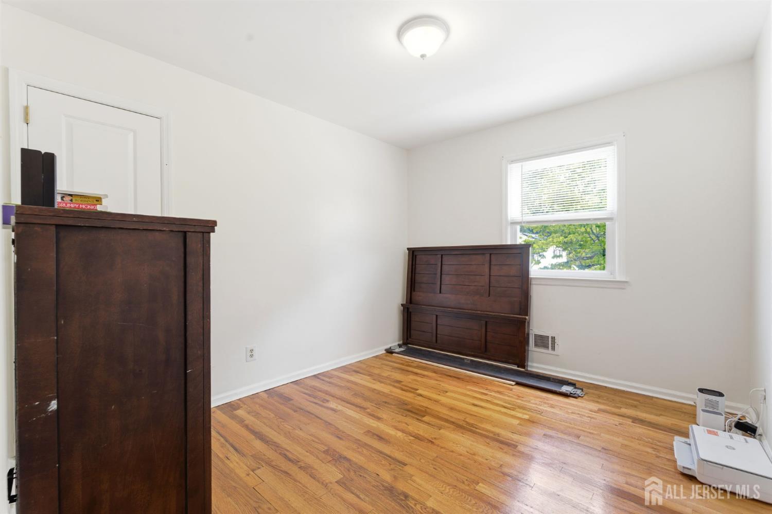 218 Schillaci Lane South Plainfield NJ 070