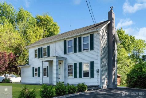 124 Higgins Road Old Bridge NJ 07747