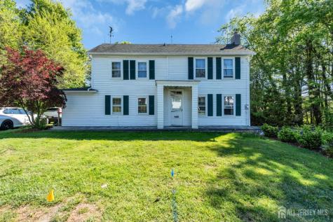 124 Higgins Road Old Bridge NJ 07747