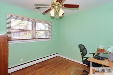 196 Worth Street Iselin NJ 08830
