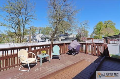 196 Worth Street Iselin NJ 08830