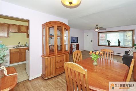 196 Worth Street Iselin NJ 08830