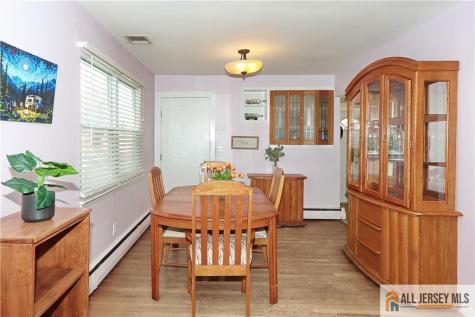 196 Worth Street Iselin NJ 08830