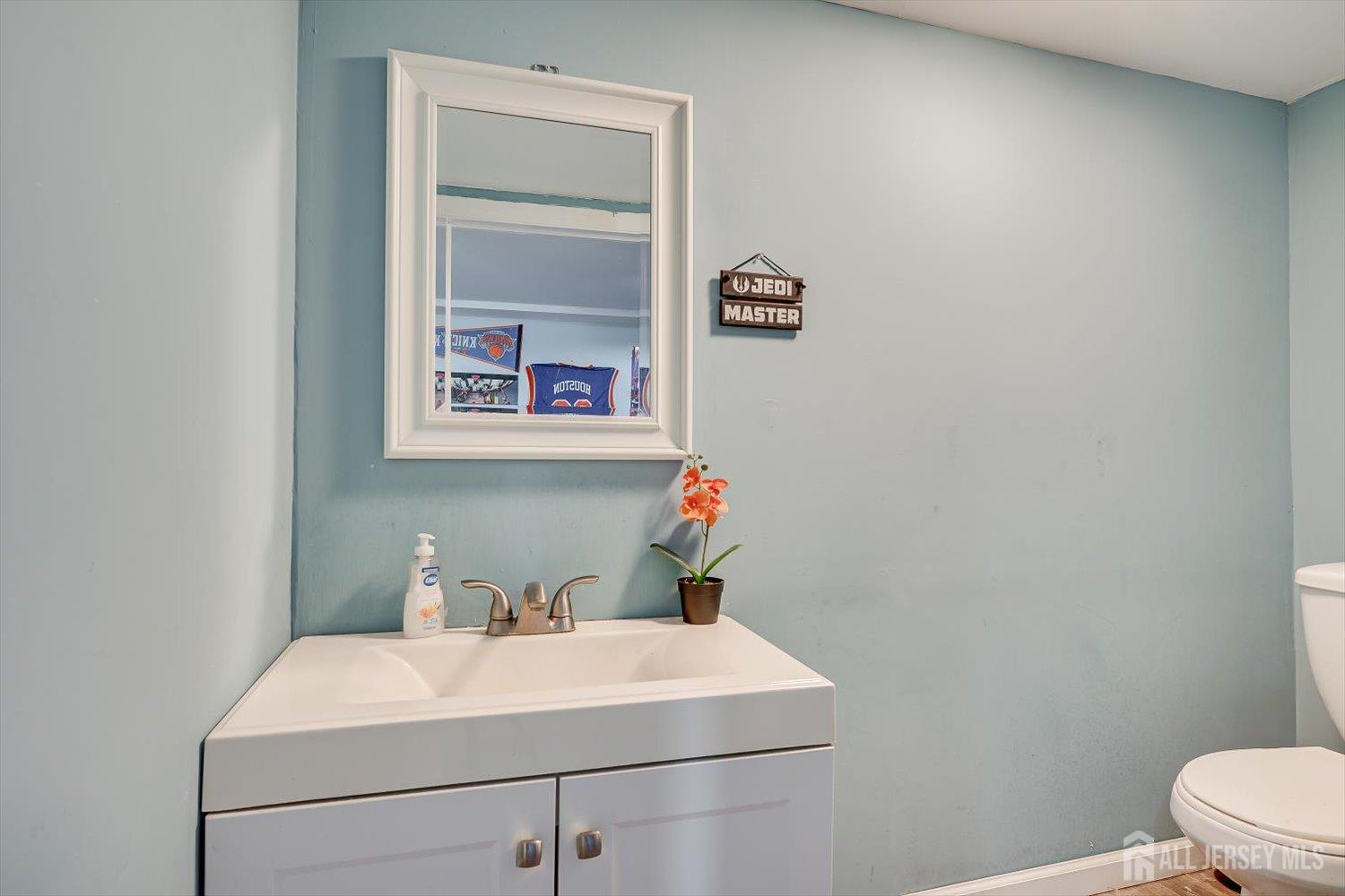 2348 Holly Avenue South Plainfield NJ 07080