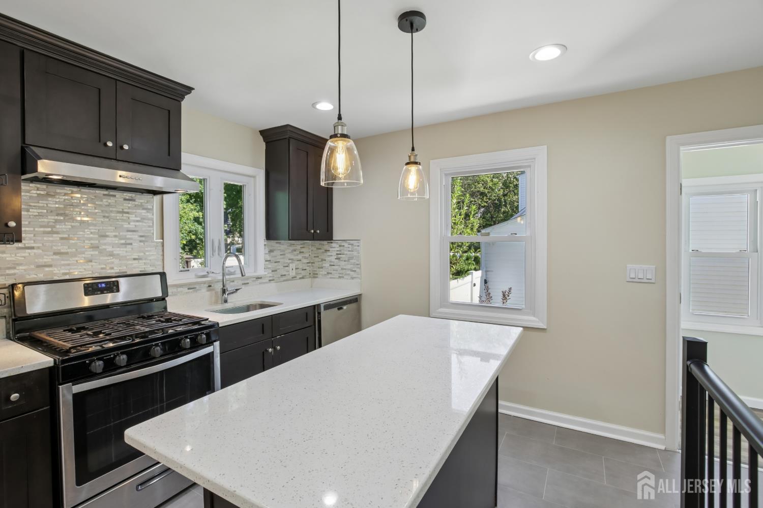 113-113 Stony Road Edison NJ 08817