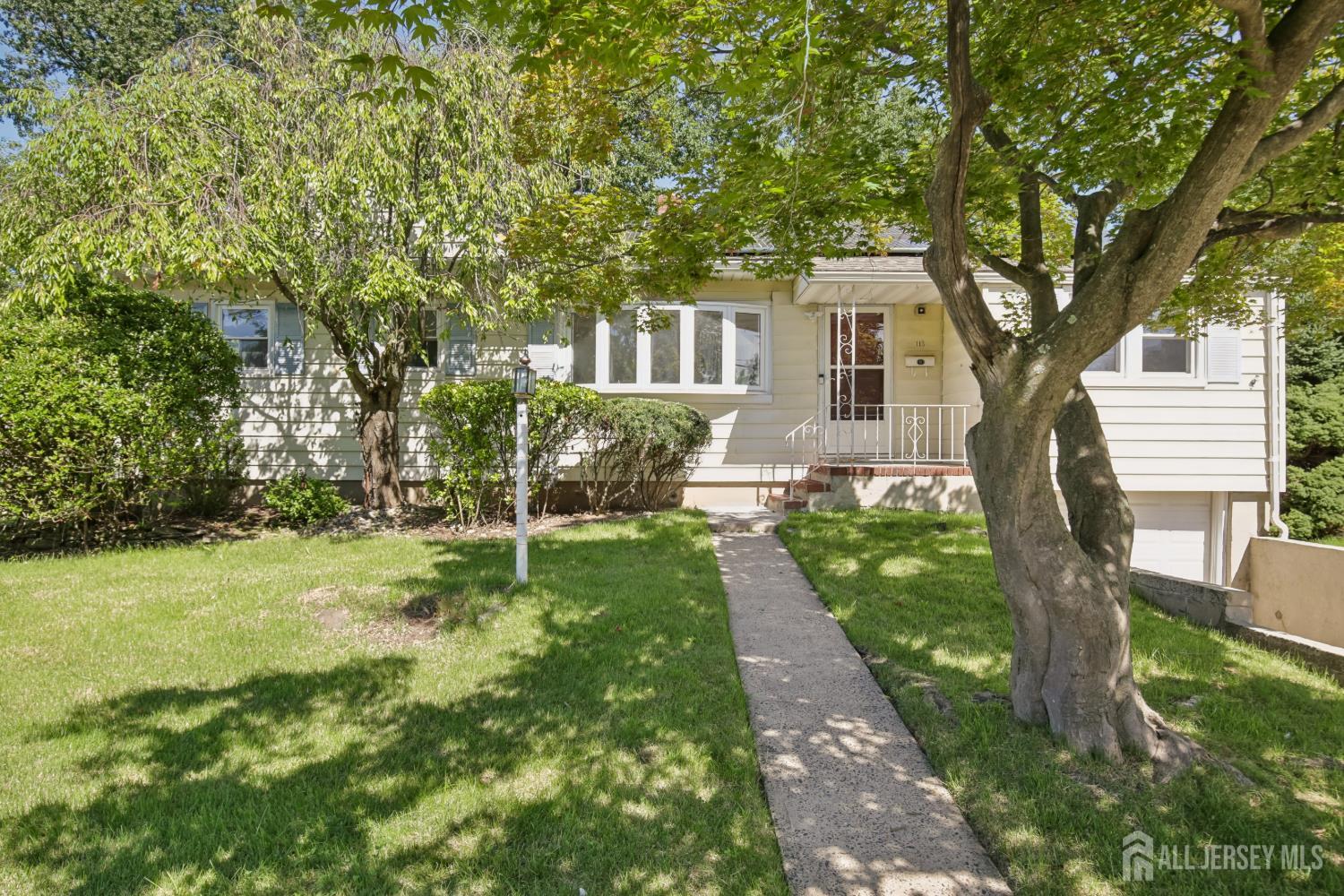 113-113 Stony Road Edison NJ 08817