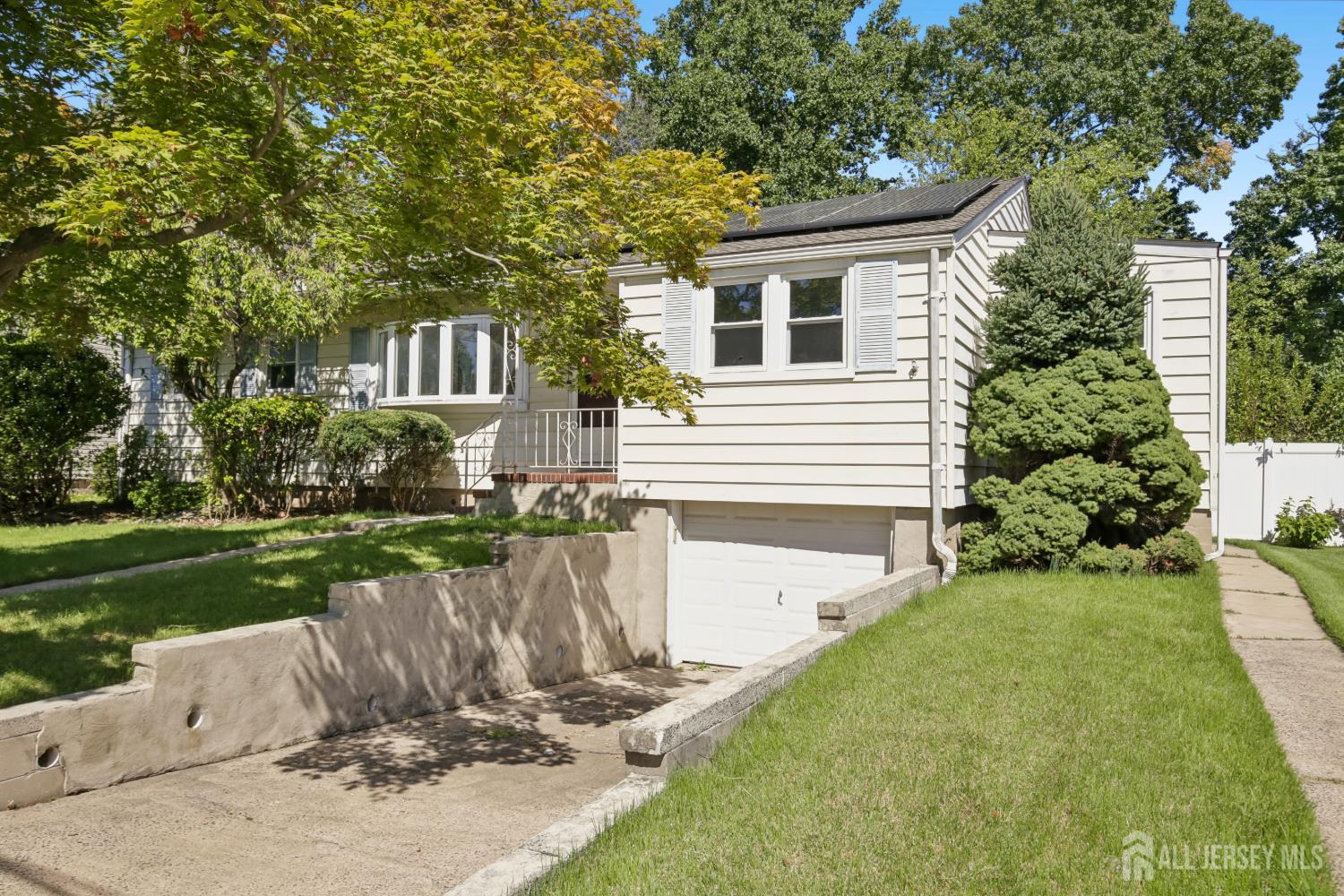 113-113 Stony Road Edison NJ 08817