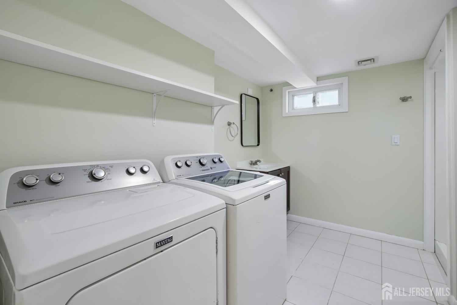 113-113 Stony Road Edison NJ 08817