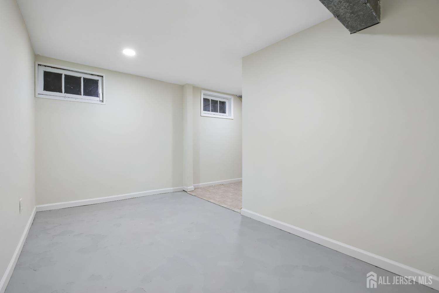 113-113 Stony Road Edison NJ 08817