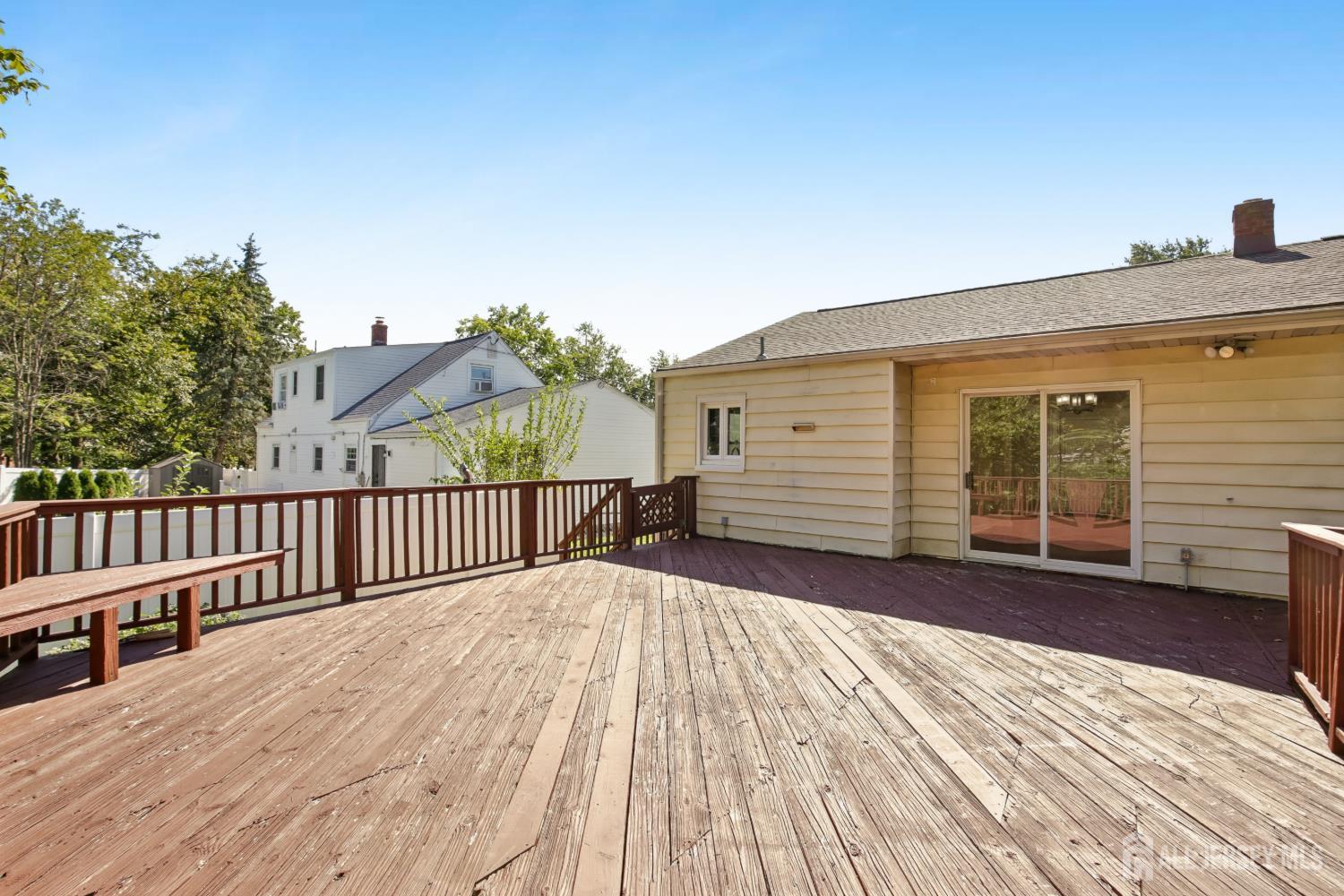 113-113 Stony Road Edison NJ 08817