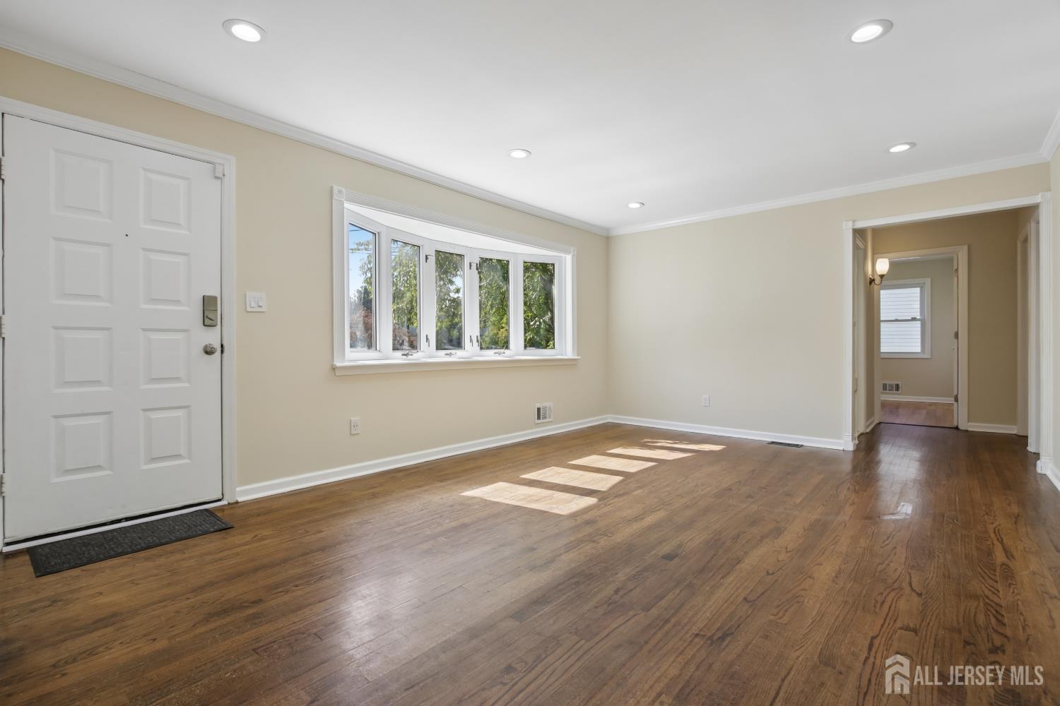113-113 Stony Road Edison NJ 08817