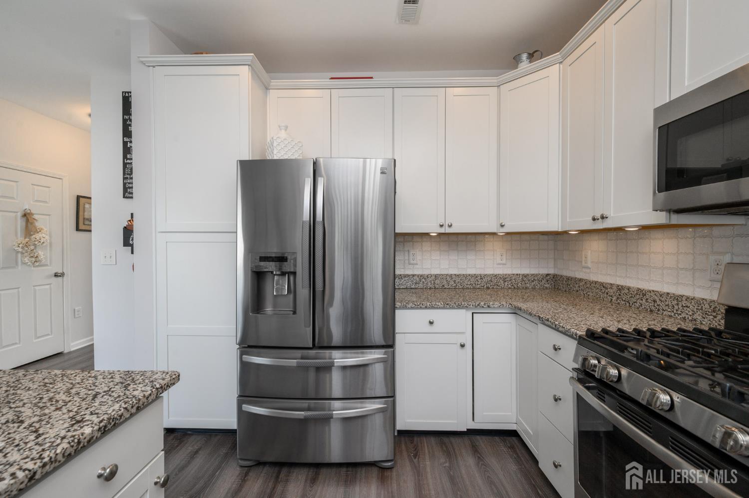 31 Rockhill Lane Chesterfield NJ 08515