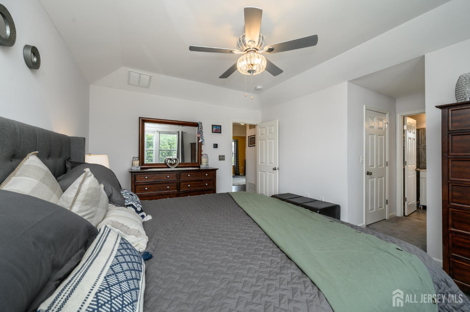 31 Rockhill Lane Chesterfield NJ 08515