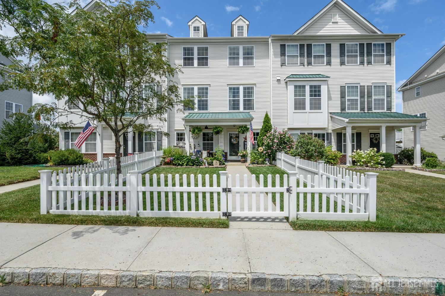 31 Rockhill Lane Chesterfield NJ 08515