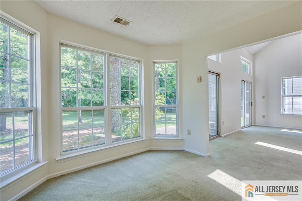 33 Tall Oaks Court Old Bridge NJ 08857