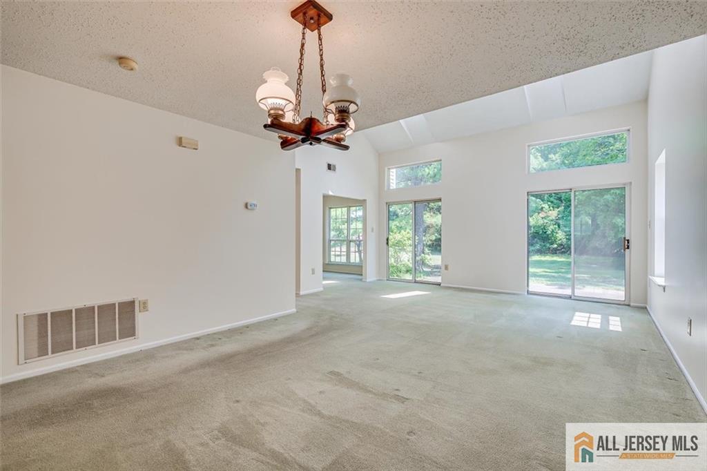 33 Tall Oaks Court Old Bridge NJ 08857