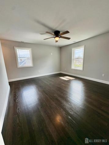 528 Catherine Street South Amboy NJ 08879