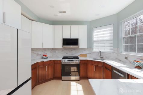 53 Kirschman Drive Old Bridge NJ 07747