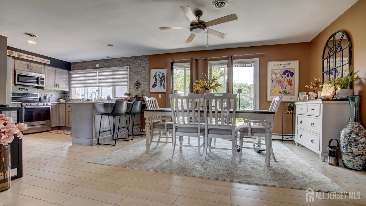 22 Quail Run Brick NJ 08723