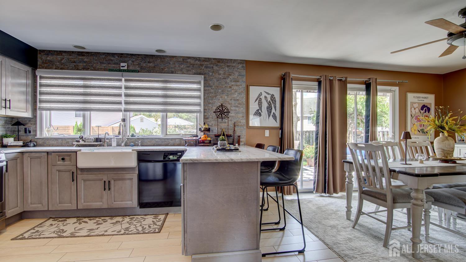 22 Quail Run Brick NJ 08723