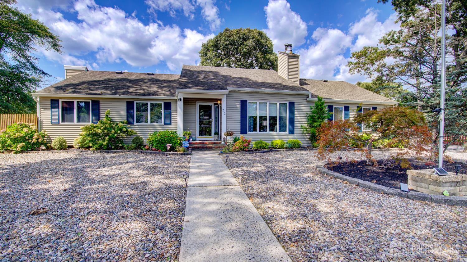 22 Quail Run Brick NJ 08723