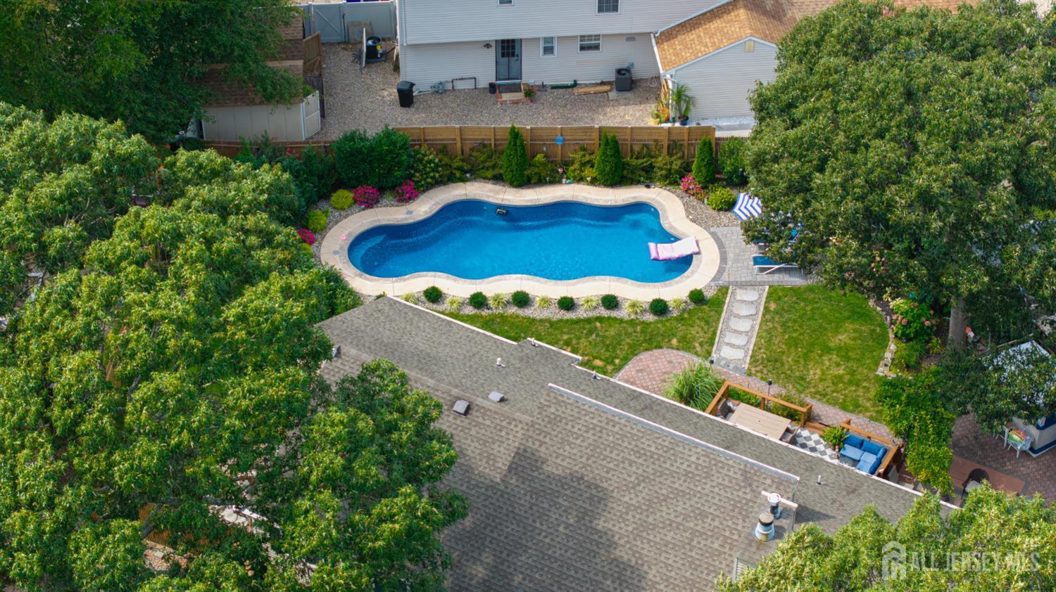 22 Quail Run Brick NJ 08723