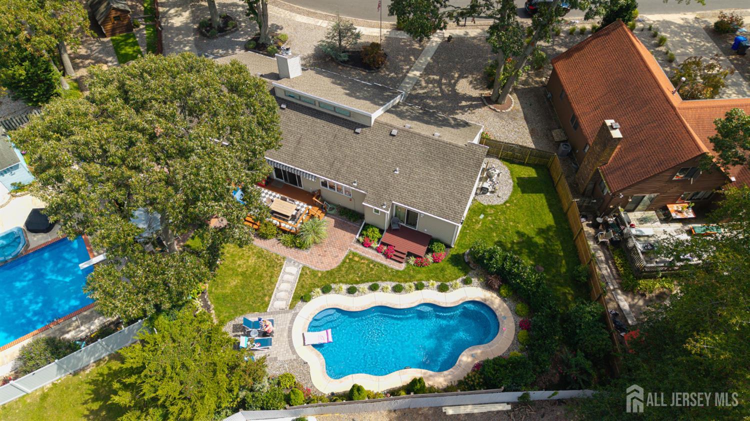 22 Quail Run Brick NJ 08723