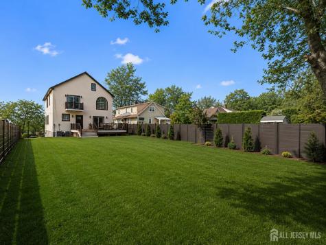 1855 Woodland Avenue Edison NJ 08820