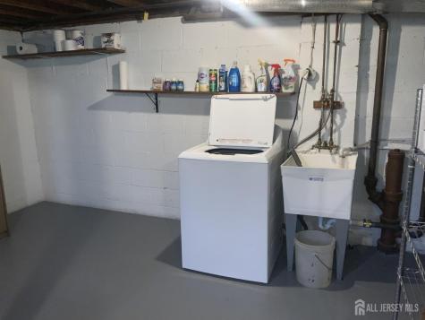 178 Willow Street Port Reading NJ 07064